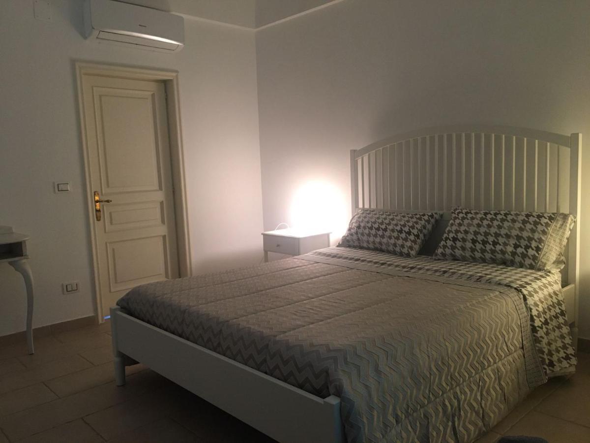 Bed and Breakfast Loco43 Noci Exterior foto